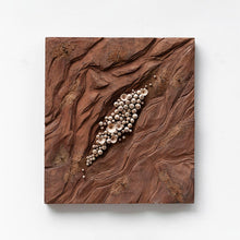 Carica l'immagine nel visualizzatore di Gallery, Baikà n.10 - Emergere - 44,5cm x 49cm VENDUTO
